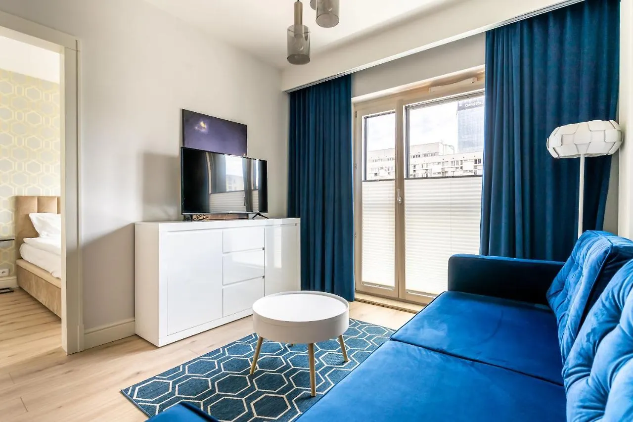Apartamenty Mennica Residence - Golden Apartments Warsaw