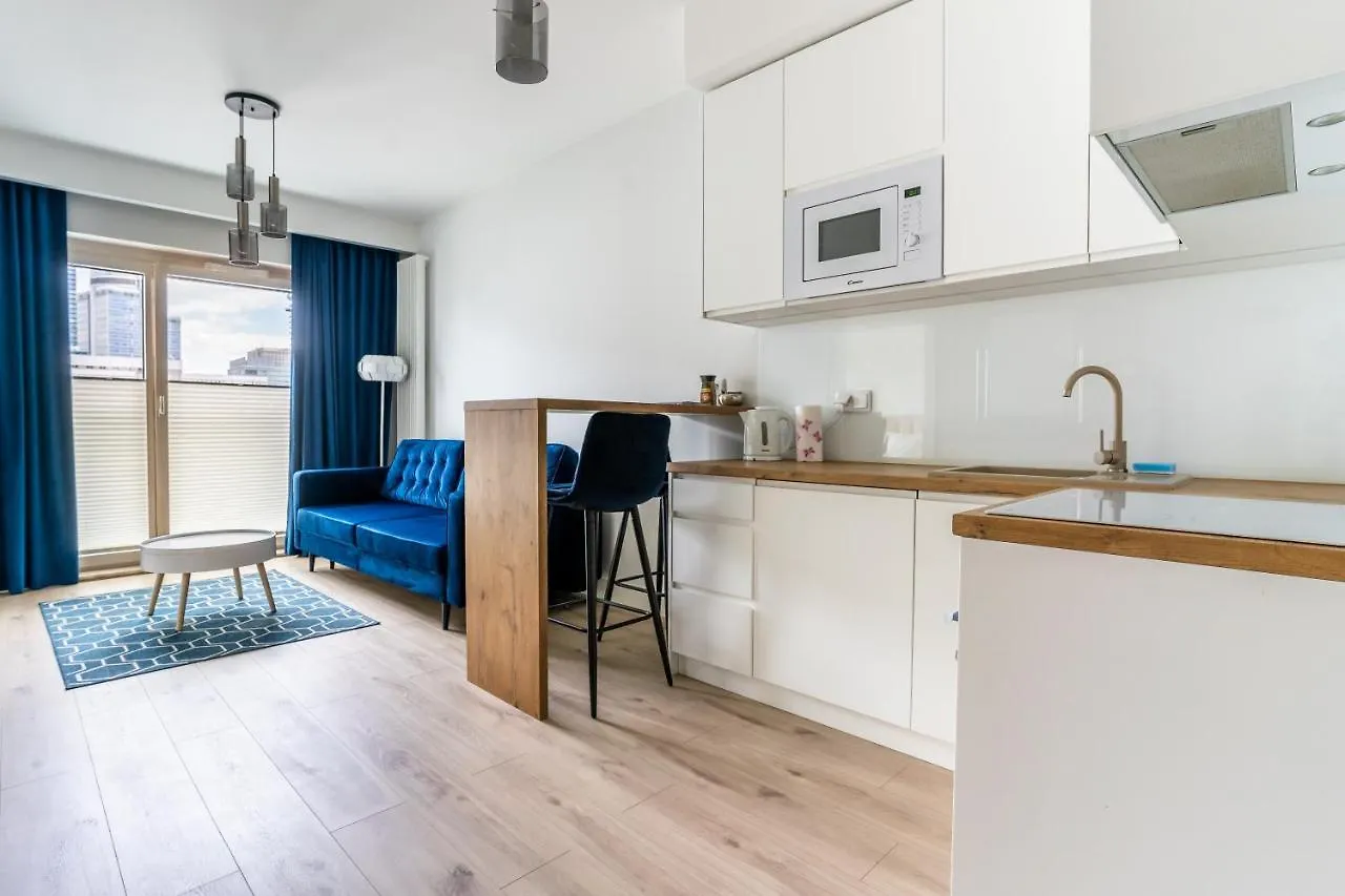 Apartamenty Mennica Residence - Golden Apartments Warsaw 0*,