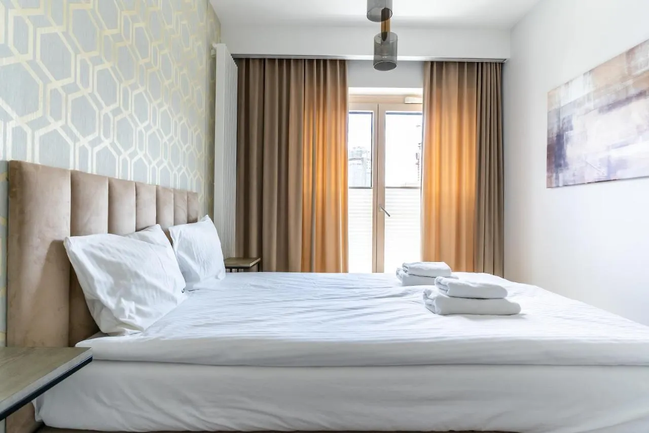 Apartamenty Mennica Residence - Golden Apartments Warsaw